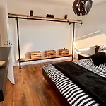 Rooftop Apartmán *